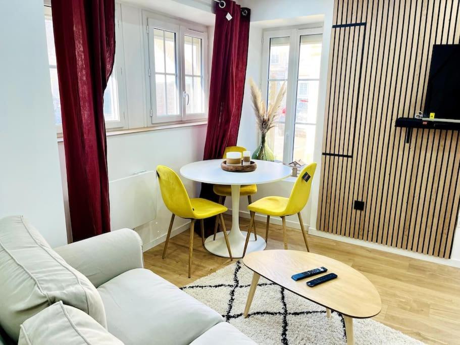 Charmante Maison En Pierre - Centre Ville - Plage Уистреам Экстерьер фото